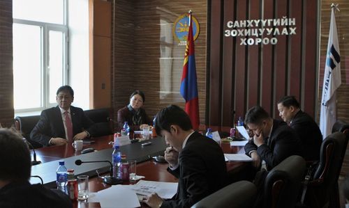 С.Эрдэнэ гишүүний санаачилсан хуультай холбогдуулан зөвлөмж гаргалаа